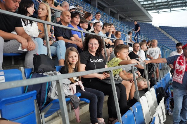 50 osób z Klucz pojechało do Krakowa na otwarcie Igrzysk Europejskich