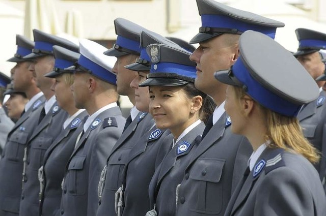 z powiatu radziejowskiego zatrzymali poszukiwanych osiem osób poszukiwanych przez sąd i prokuraturę.