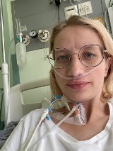 Monika Luty razem z chorymi na mukowiscydozę, walczy o przywrócenia leczenia chorych w Instytucie w Warszawie