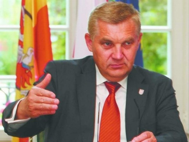 Tadeusz Truskolaski prezydent BiałegostokuTadeusz Truskolaski prezydent Białegostoku ma mniejszy majątek w nieruchomościach od prezydentów Suwałk i Łomży.