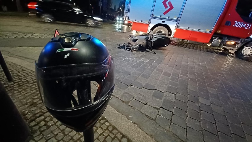 Zderzenia motocykla oraz samochodu dostawczego w Foluszu....