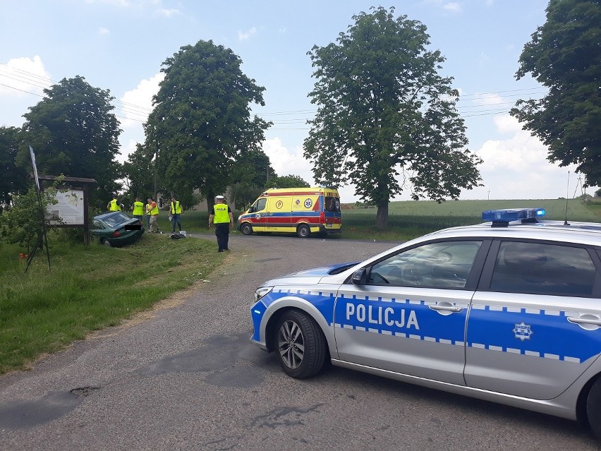 Sprawą śmiertelnego wypadku w miejscowości Brzuze, do...