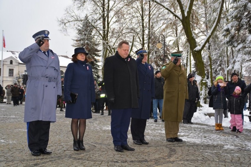 Konfetti dla ministra zrzucono z helikoptera straży granicznej. Komendant główny SG żąda wyjaśnień 