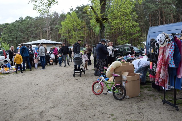 Tak wyglądały wyprzedaże garażowe na "Dzikiej Ochli" w ubiegłych latach