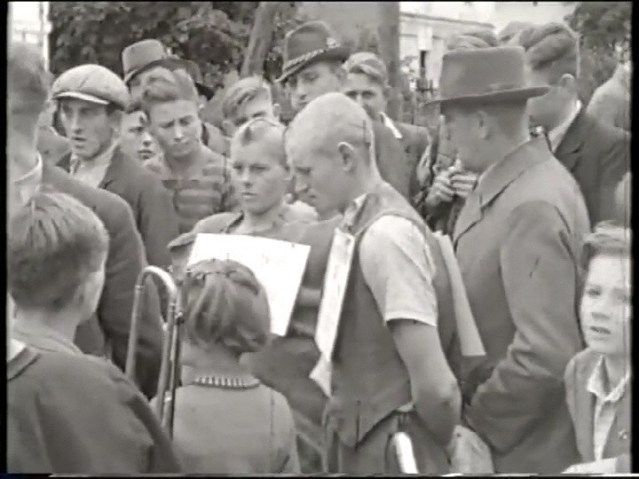 Ścinawa, rok 1941, Bronkę i Gerharda Greschoka przeprowadził...