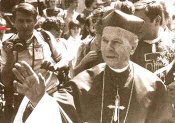 Herbert Bednorz (1908-1989) – urodzony w Gliwicach, polski biskup rzymskokatolicki, doktor nauk społecznych i prawa, biskup katowicki, biskup diecezjalny katowicki w latach 1967–1985.