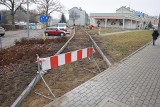 Budowa chodnika na Osiedlu Niepodległości w Miastku i drogi w Pasiece (ZDJĘCIA)