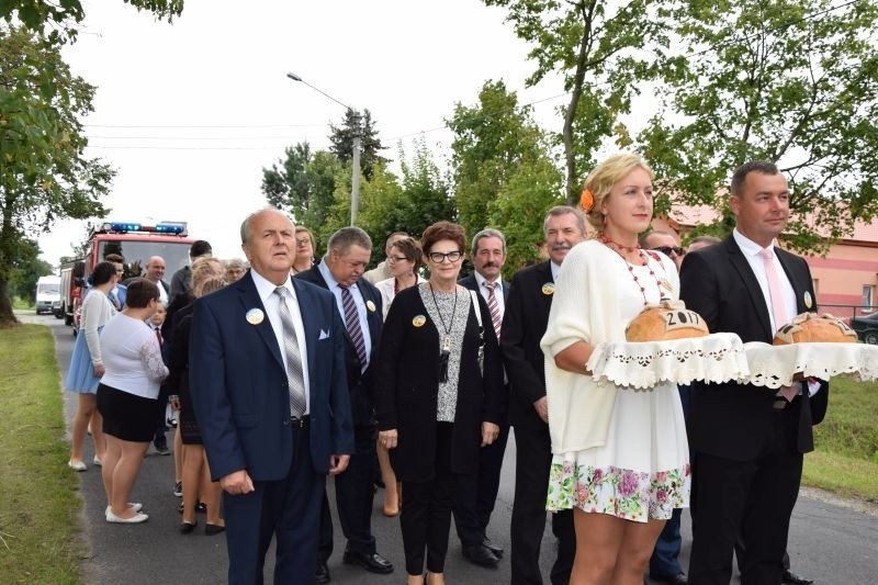 Sołectwo w Płowcach było gospodarzem tegorocznych dożynek w...