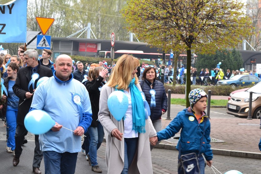 Sosnowiec: ulicami miasta przeszedł Błękitny Marsz [ZDJĘCIA]