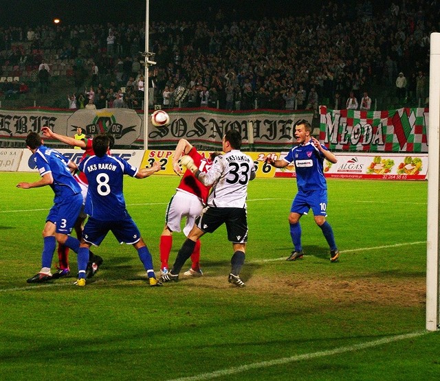 Zagłębie Sosnowiec-Raków Częstochowa 0:1