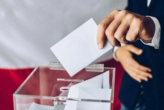 Wybory samorządowe odbędą się 7 kwietnia 2024 roku. O urząd prezydenta Będzina ubiega się czwórka kandydatów.Zobacz kolejne zdjęcia/plansze. Przesuwaj zdjęcia w prawo naciśnij strzałkę lub przycisk NASTĘPNE