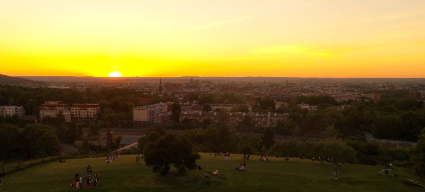 Piękna panorama Krakowa z Kopca Krakusa [ZDJĘCIA, WIDEO]