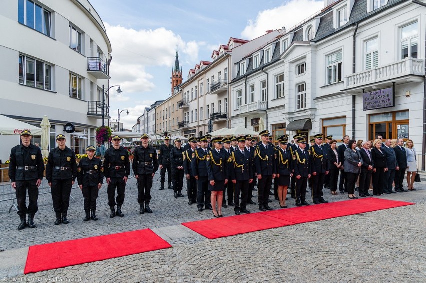 Straż Miejska w Białymstoku świętowała przed Pałacykiem...