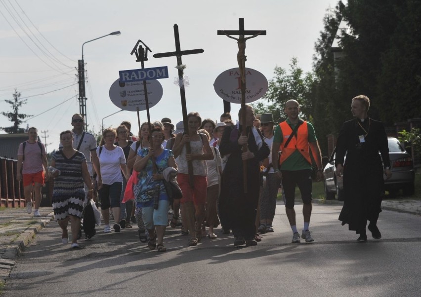 Pielgrzymka diecezji radomskiej wyruszyła z Radomia. Pielgrzymi mają do pokonania 200 kilometrów