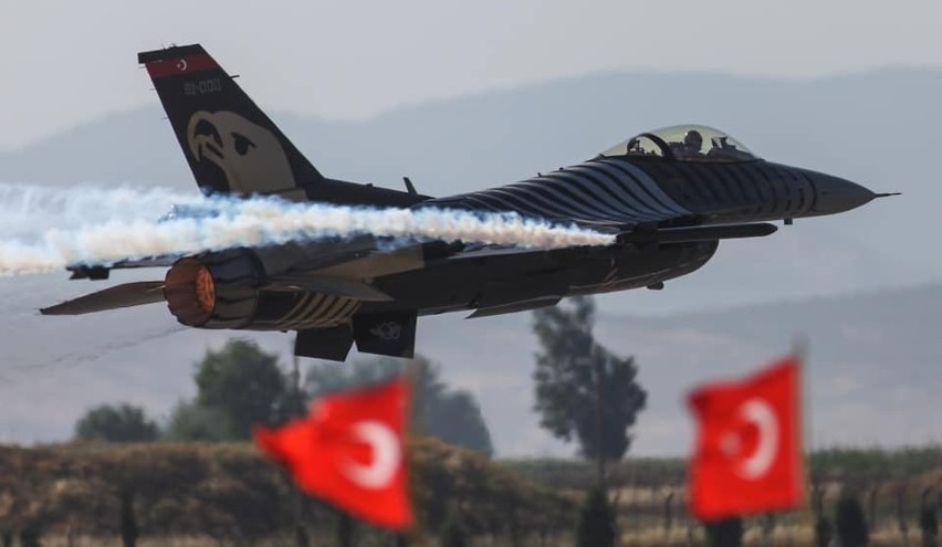 Tureccy piloci będą stacjonowali na lotnisku 22 Bazy Lotnictwa Taktycznego w Malborku