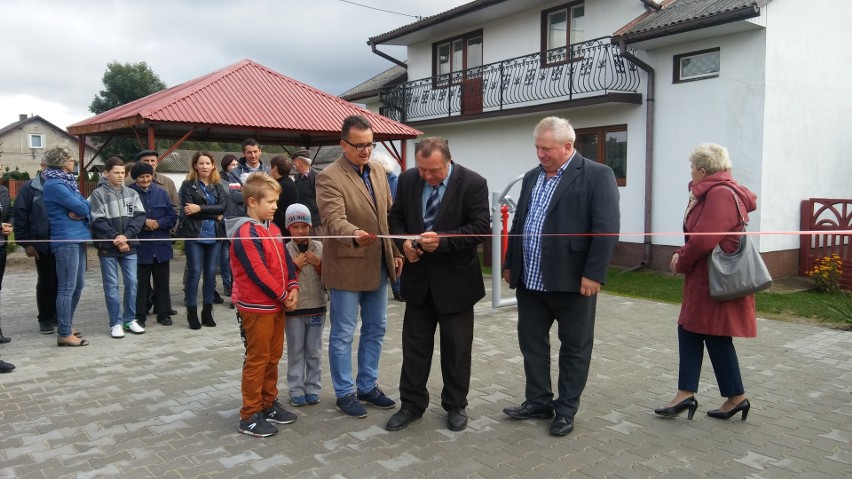 Plac wypoczynkowy w Tęczy, w gminie Iwaniska już otwarty (ZDJĘCIA)