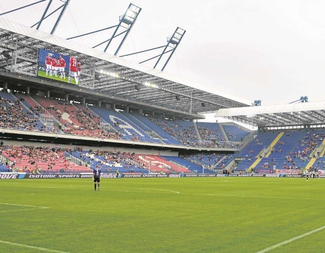 Trawa na stadionie Wisły była położona w 2010 roku