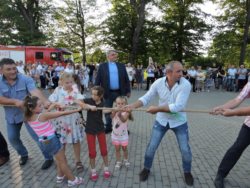 Dożynki parafialne i festyn rodzinny w Węgrzynowie [ZDJĘCIA+WIDEO]