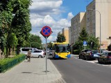 Miejskie autobusy na Bora-Komorowskiego. Czy stwarzają zagrożenie?