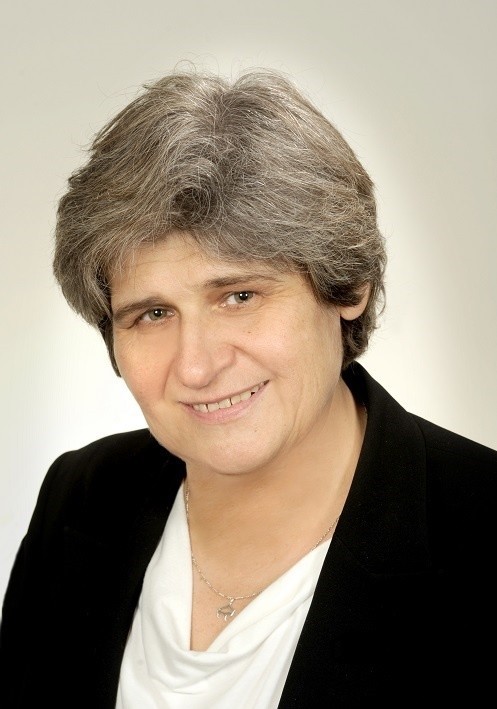 Prof. Wanda Olech