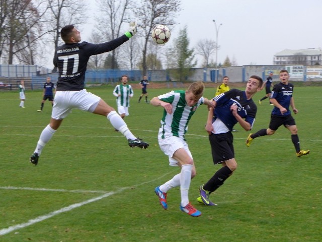 JKS (niebiesko-czarne stroje) musiał się sporo napocić aby pokonać Podlasie