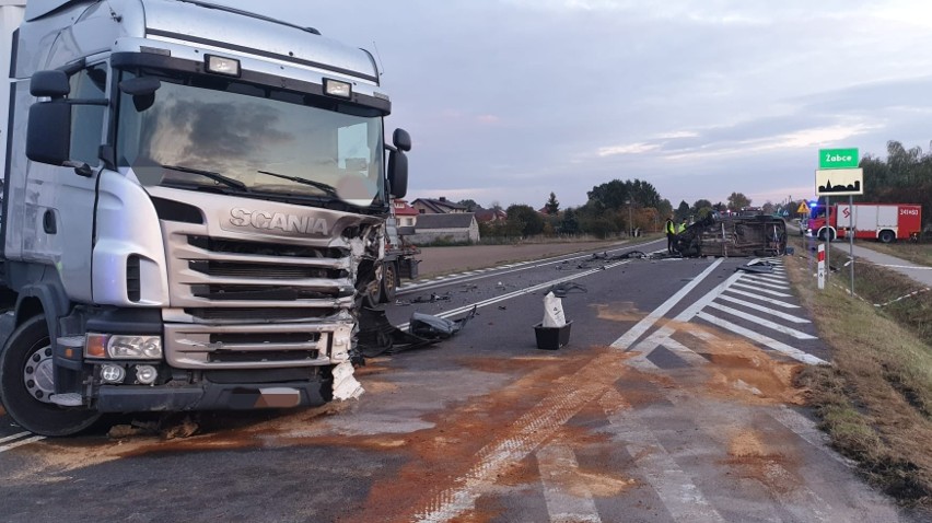 Śmiertelny wypadek na drodze krajowej numer 2 w Żabcach. Nie żyje jedna osoba!