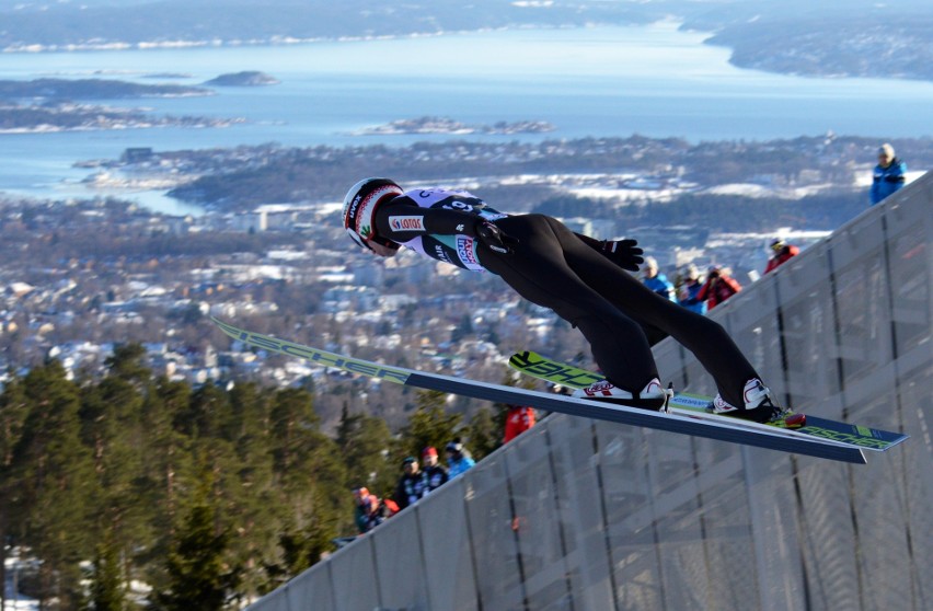 Skoki narciarskie online: Raw Air Vikersund konkurs...