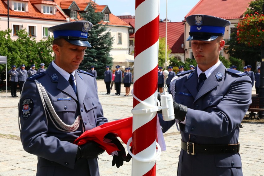 Dzięki kobietom, które wstępują w jej szeregi myślenicka policja ma coraz piękniejsze oblicze 