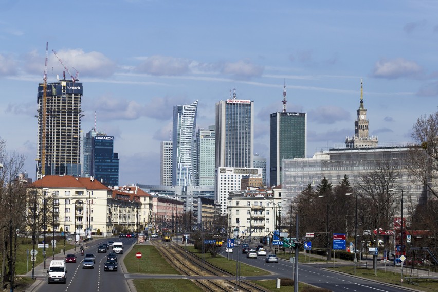 WARSZAWA: średnia składka OC dla doświadczonego kierowcy w...