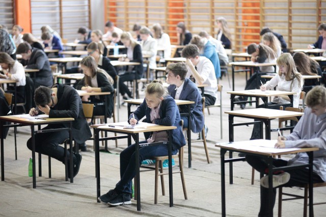 Egzamin Gimnazjalny - poznaj odpowiedzi i harmonogram egzaminu gimnazjalnego.