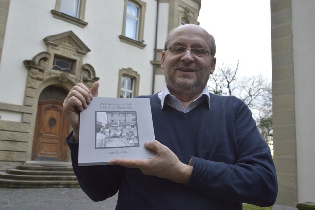 Lech Dominik jest artystą fotografikiem i kustoszem Muzeum Lubuskiego w Gorzowie. To on wybierał zdjęcia do albumu