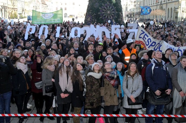 POLONEZ NA RYNKU WE WROCŁAWIU - POLONEZ DLA FREDRY 2017 - ZDJĘCIA 27.01.2017