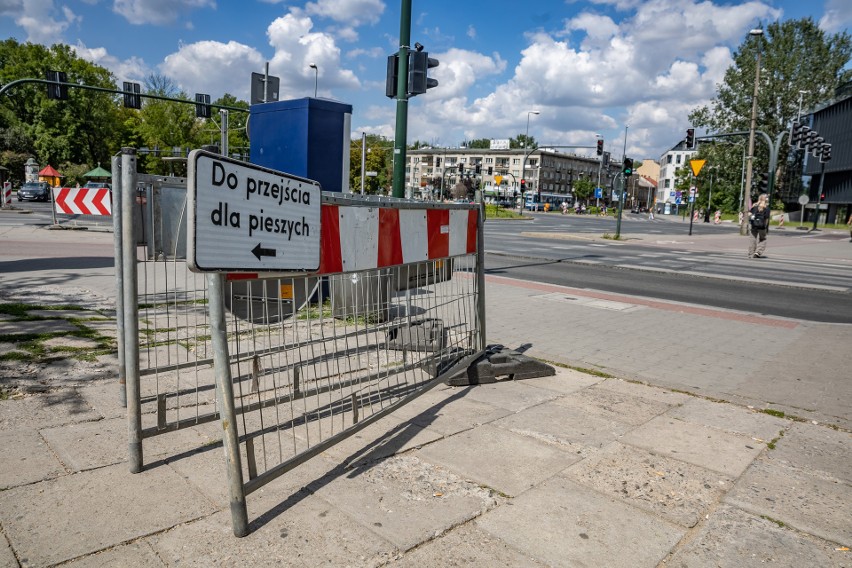 Kraków. Remont na rondzie Matecznego. Na razie sprytnie i bez utrudnień