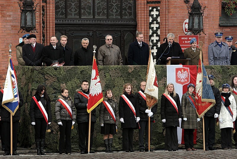 Glówne obchody Świeta Niepodleglości na placu Zwyciestwa  w...