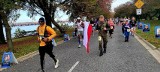 Szczecinianin pobiegnie w maratonie w Waszyngtonie ze zdjęciem bohatera z Polic