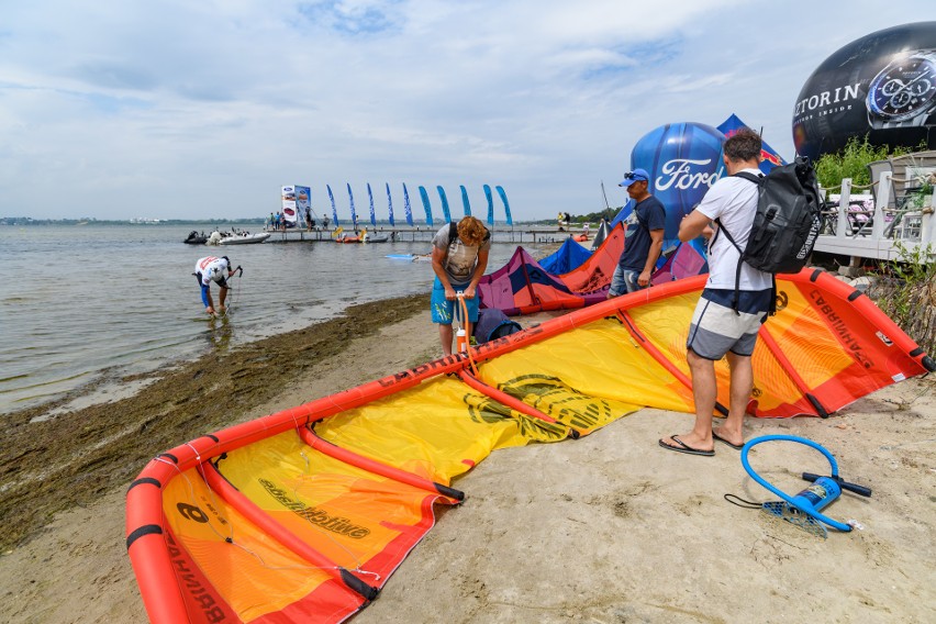 Pierwsze zawody Pucharu Polski 2019 w kitesurfingu rozegrane...