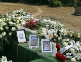 Pogrzeb ofiar tragicznego wybuchu gazu w Bytomiu: Barbarę, Laurę i Lindę pożegnali wstrząśnięci mieszkańcy