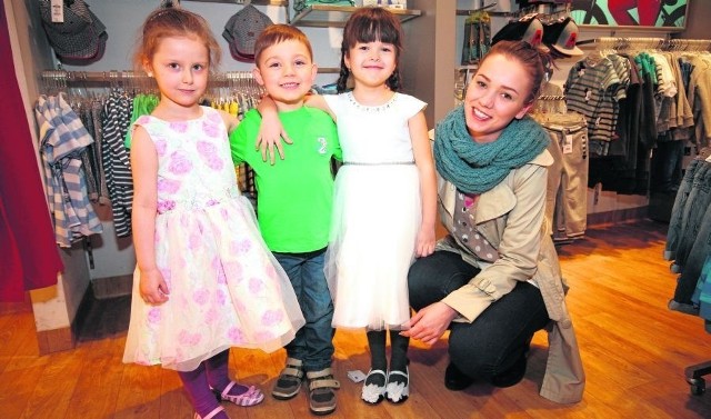 Bohaterami niedzielnej imprezy w Galerii Echo będą również dzieci. Wystąpi między innymi Ania Wileńska (druga z lewej), która podbija serca widzów telewizyjnego show "Mali giganci".