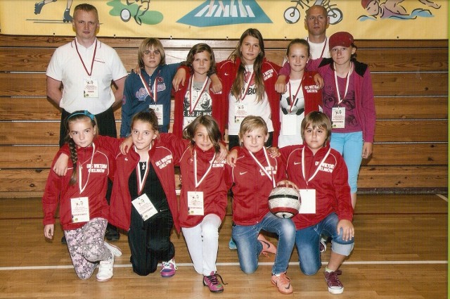Zawodniczki ze szkolnej drużyny Wiktoria Gielniów, tym razem musiały uznać wyższość piłkarek z innych drużyn.