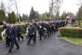 Pogrzeb Marka Ciebielskiego, strażaka i wielkiego społecznika z Poznania. Spoczął na cmentarzu Junikowo. Żegnały go tłumy przyjaciół