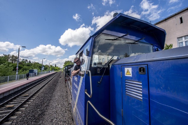 Historyczny pociąg kursuje między Poznaniem a Kołobrzegiem.Kolejne zdjęcie --->