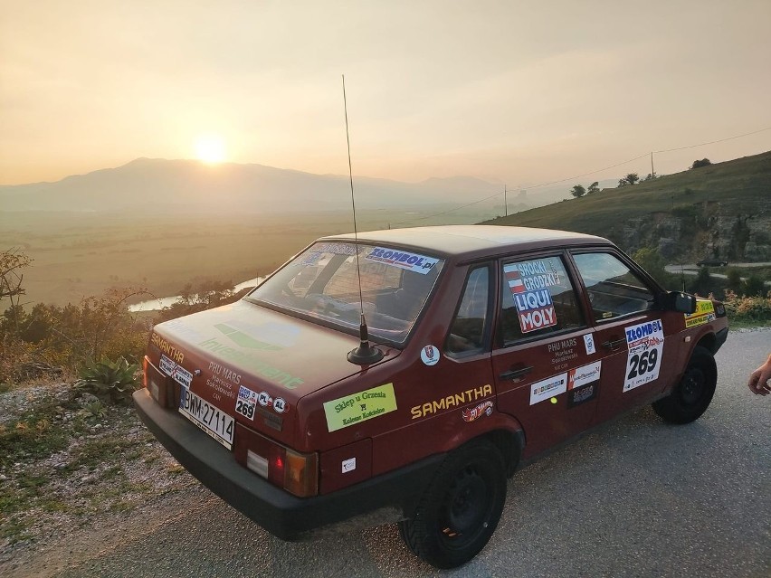 Złombol 2022. Załoga "Stegro Rally Team" ponownie na starcie. Tym razem ekipa z Kulesz zmierza do Albanii