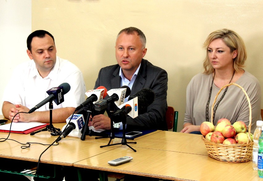 Jacek Żelasko (od lewej), Ludomir Handzel i Katarzyna...