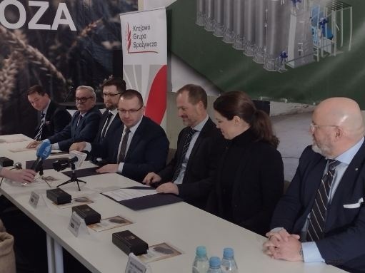 Potężna inwestycja w północnej Polsce da nowe możliwości rolnikom. Dojdzie do rozbudowy i modernizacji magazynu w Braniewie | ZDJĘCIA