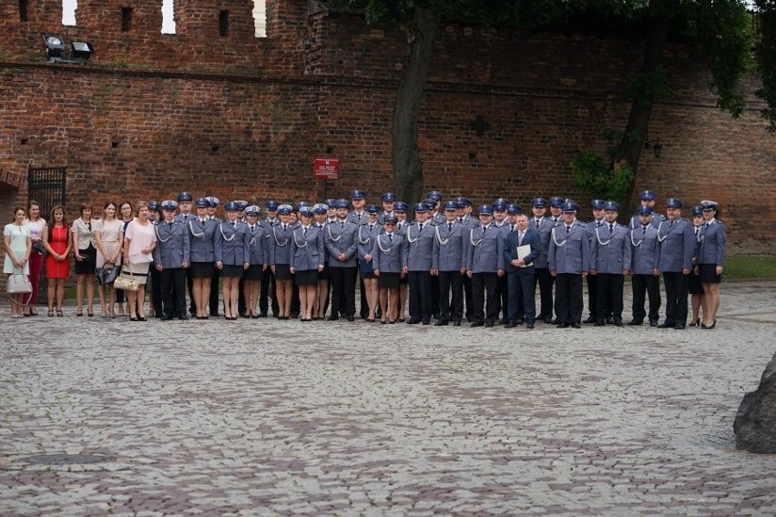 Z okazji Święta Policji wręczono awanse dla przeworskich...