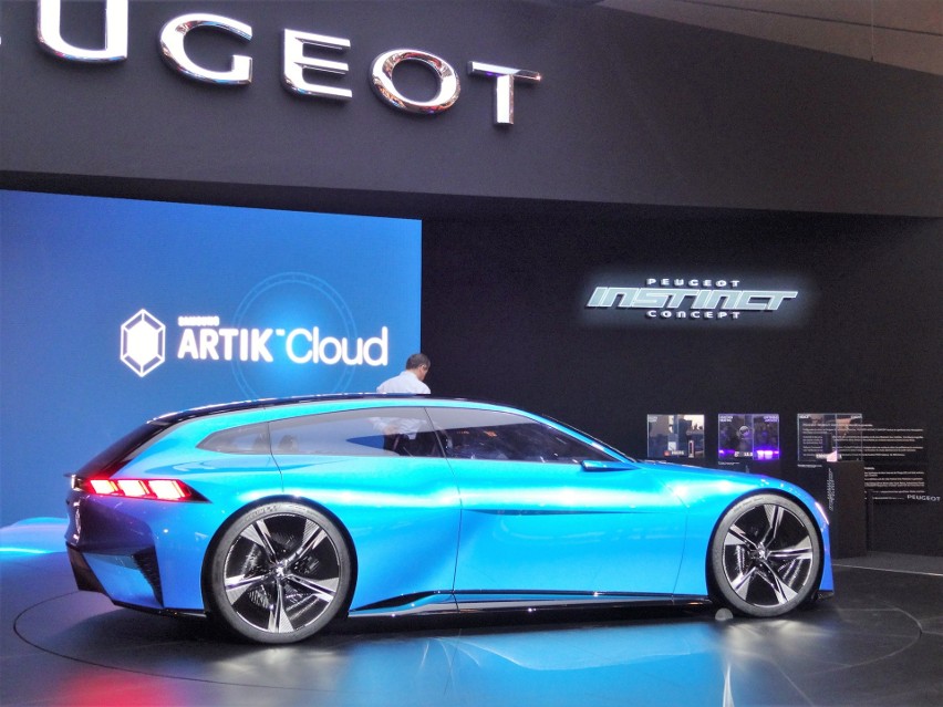 Peugeot Instinct Concept...