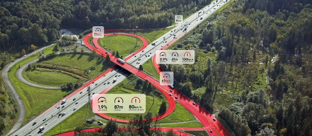 TomTom, specjalista w dziedzinie technologii geolokalizacji, ogłosił, że ponad dziesięć milionów zautomatyzowanych pojazdów (AV) sprzedanych przez producentów samochodów w Ameryce Północnej i Europie korzysta już z map i oprogramowania zaawansowanych systemów wspomagania kierowcy (ADAS) firmy TomTom. Liczba ta podwoiła się w ciągu ostatniego roku, rosnąc ponad dwukrotnie szybciej niż rynek globalny.