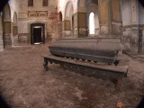 Opuszczony kościół z trumną w Grzymałkowie straszy już pół wieku. Ale uwaga, to miejsce grozy wkrótce może się zmienić