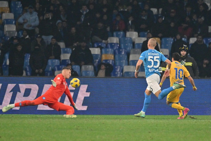 Puchar Włoch. SSC Napoli sensacyjnie odpadło z krajowego pucharu już w 1/8 finału z Frosinone (0:4). Piotr Zieliński poza składem