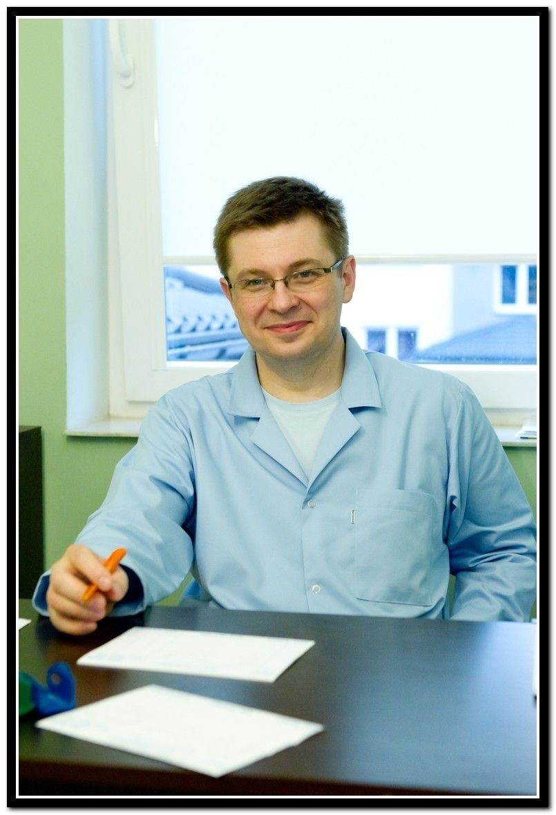 Doktor Paweł Bodzenta, specjalista chirurgii naczyniowej z...